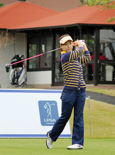 kotono bentz.jpg